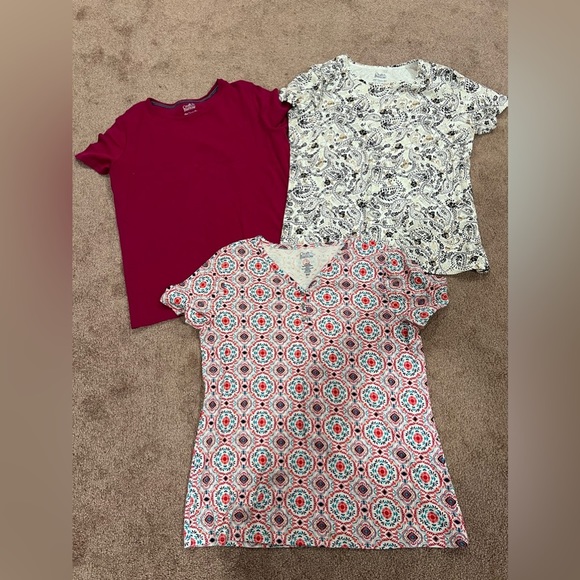 croft & barrow Tops - Croft and Barrow Classic Tee Size Large